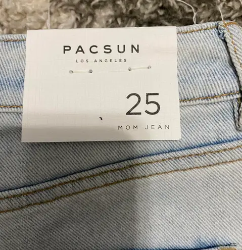 PacSun Light Wash Mom Jeans