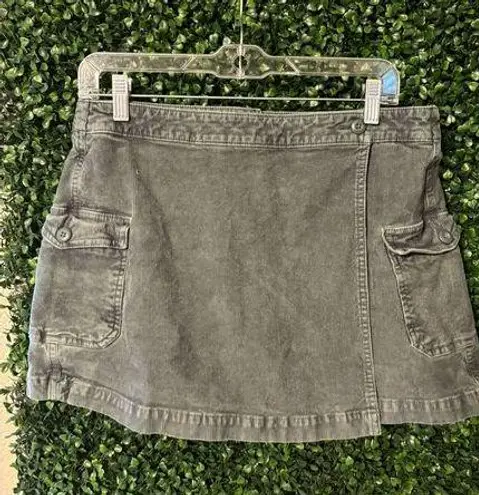 American Eagle  Green Corduroy Skort Sz 10