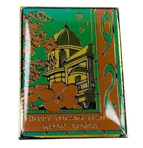Cherry Blossom Festival 1992 Macon Georgia Vintage Tie Tack Lapel Pin Brooch