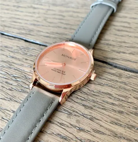 NWT Monroe Classique Wrist Watch in Sunburst Solerose Gray