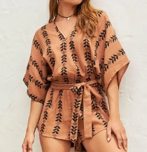 Elan Brown Black V Neck Short Romper Small Boho Arrow Tribal Design NWT