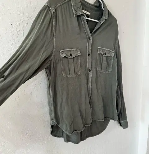 American Eagle  Green Distressed Boyfriend Fit Roll Tab Button Down Shirt L