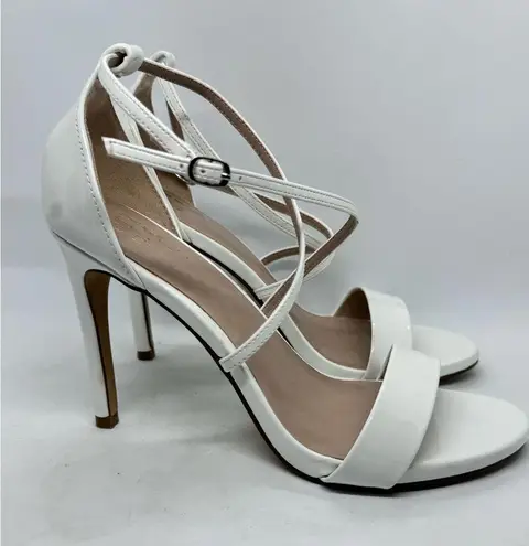 mix no. 6  “Zaydia” White Strappy Heels Women’s Size 8