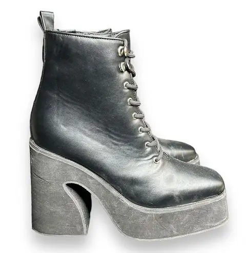 Koi Womens Chunky Platform Lace Up Army Combat Ankle Booties Size 5 EUC