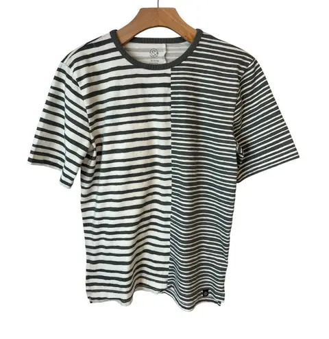 T&B T Shirt Womens Size XL Green White Striped Ribbed Collar Short Sleeve Blouse