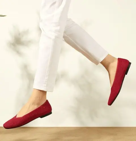 Vivaia Margot 2.0 Ruby Red Ribbed Knit Square