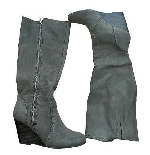 Fergalicious women size 7.5 gray leather tall knee boots comfortable heeled shoe