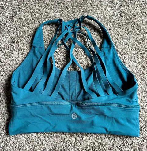 Lululemon Sports Bra Free To Be Moved