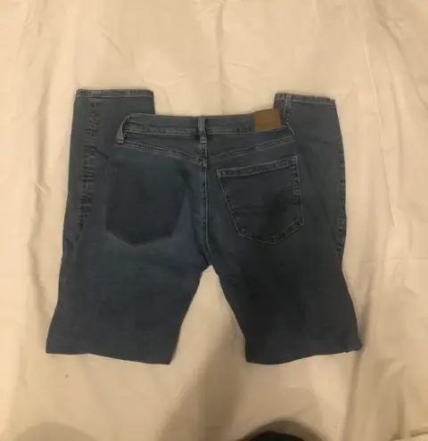 American Eagle Outfitters Mom Jeans