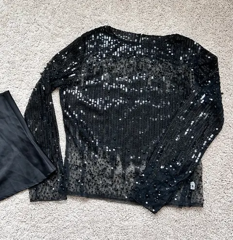 Black Sequin Sheer top with cami set. S