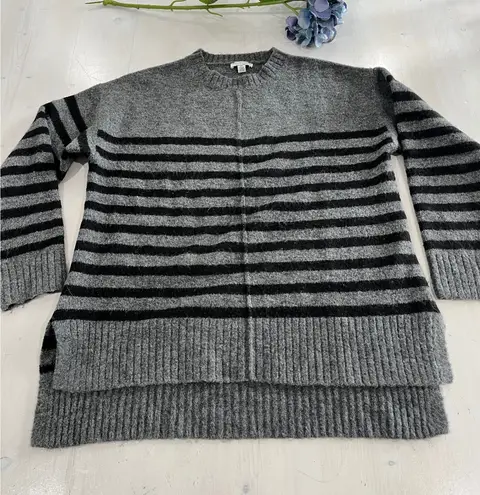 Current Air Striped Tunic Sweater Gray Black Long Sleeve Pullover XS