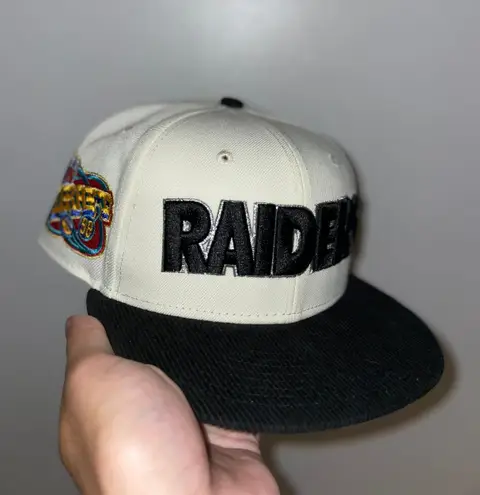 NFL Myfitteds Las Vegas raiders  draft 98 corduroy size 7 1/8 brand  new in store exclusive