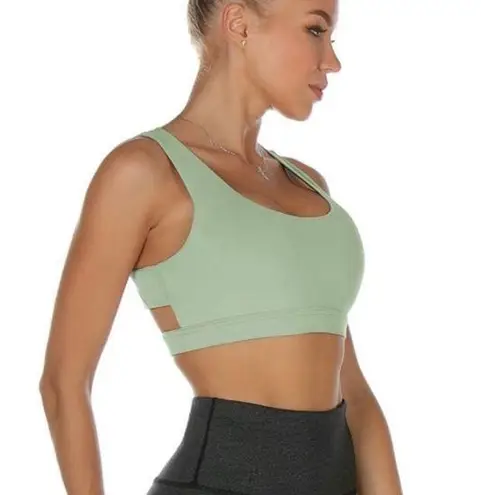 NWT MINT Medium Support Strappy Padded Sportsbra Green