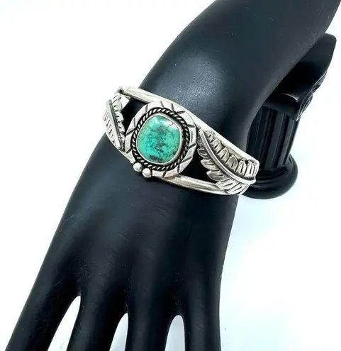 Southwestern sterling silver and green turquoise cuff bracelet, 32.9g