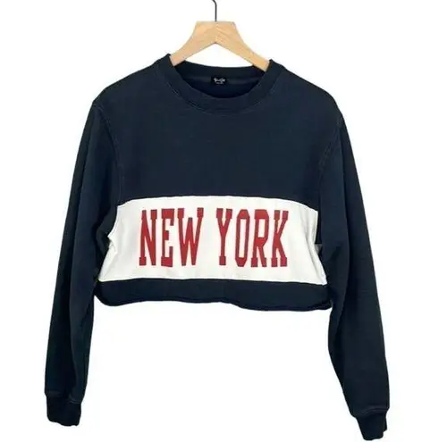 Brandy Melville John Galt cropped sweatshirt New York Ling Sleeve Size M