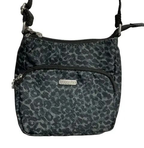 Baggallini Joey Bag Crossbody Black and Gray Cheetah Print Adjustable Strap