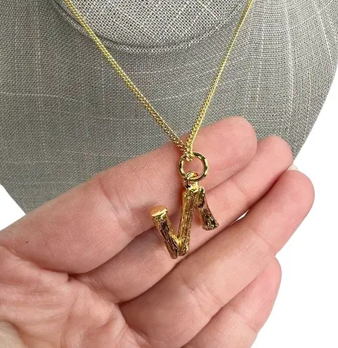 New Chainspro N Initial Monogram Wood Look Gold Tone Chain Necklace