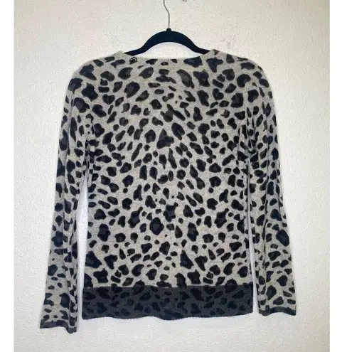 Magaschoni M Cashmere Longsleeve Lightweight Animal Print Sweater Sz Small