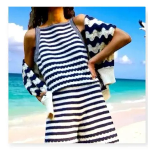 new House of Harlow 1960 𣓠Crochet Striped Bermuda Shorts 𣓠Almond White 𣓠Small