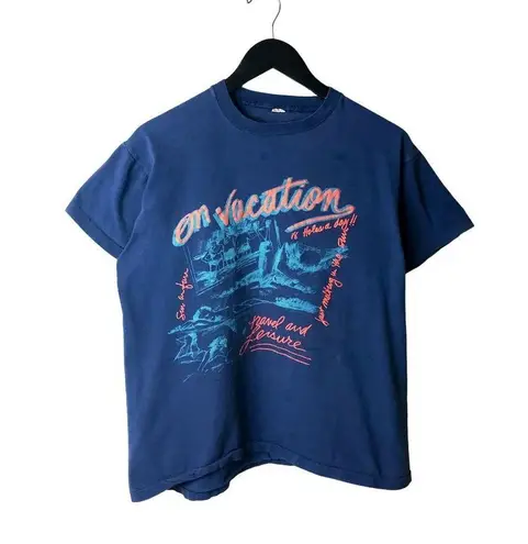 On Vacation T Shirt 80s Distressed Vintage Blue Large L USA Travel Leisure Solid
