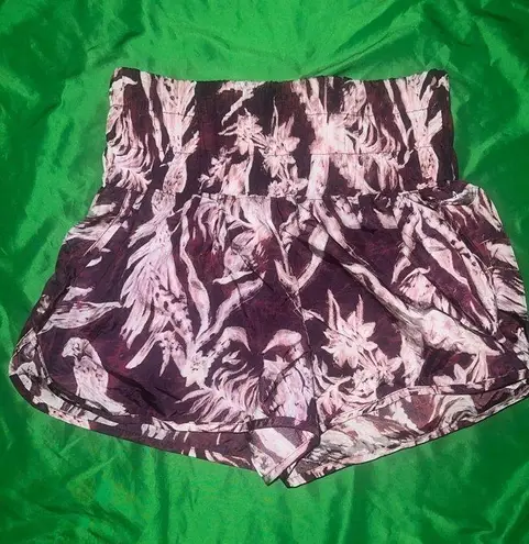 FP Movement Maroon and White Tie