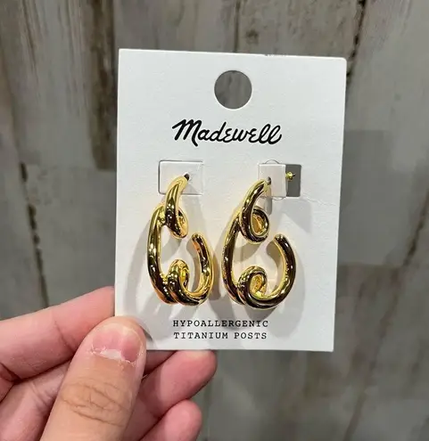 Madewell NWT  Looped Tube Large Hoop Earrings Gold Tone NO403