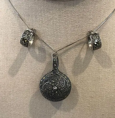 JACK JUDITH Sterling Silver Onyx Marcasite Reversible Pendant & Huggies Earrings