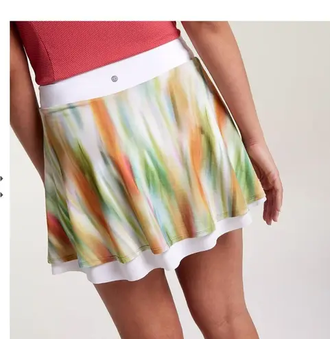 NWT CALIA Women's Double Layer Mesh Golf Skort size Large. 50+ UV protection Green