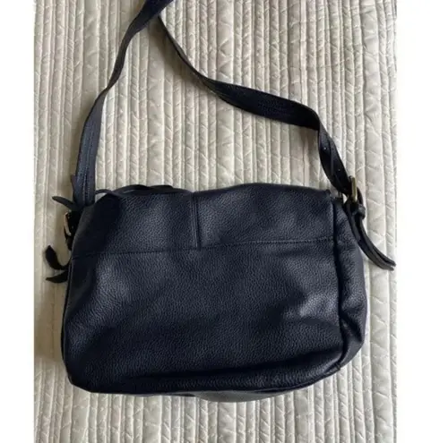 Akua Blue Pebble Faux Leather Flap Laser Cut Purse Black