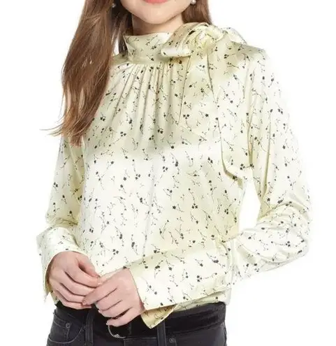 Something Navy  Pale Yellow Floral Satin Easy Tie Neck Career Blouse Womens Small