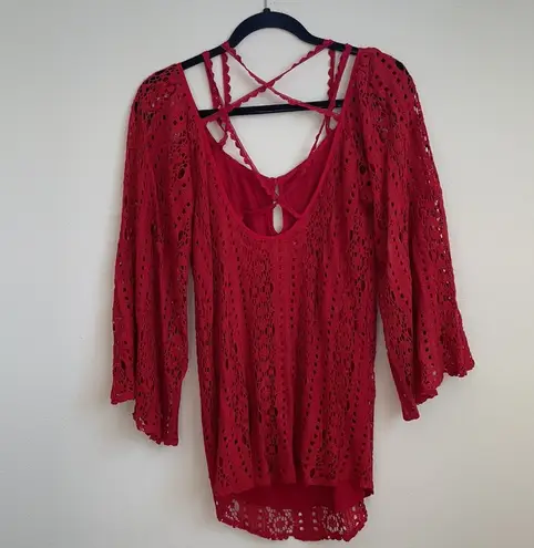 Jen's Pirate Booty Jen’s Pirate Booty red lace bell sleeve blouse S