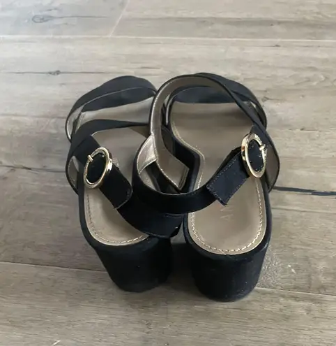 Anne Klein Black Heels