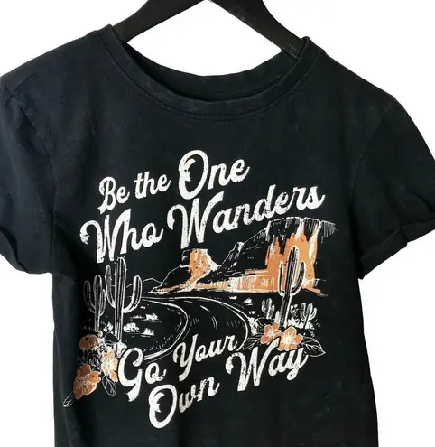 Vibe N Be The One Who Wanders T Shirt Desert Cactus Statement Graphic Tee Small