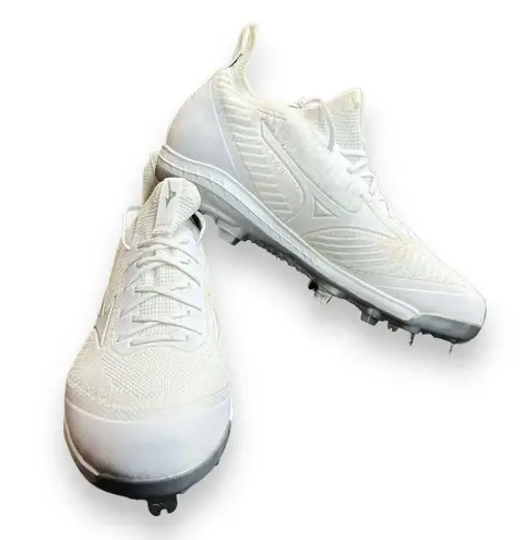 Mizuno  Dominant Knit White Softball Cleats Women’s Size 10‎