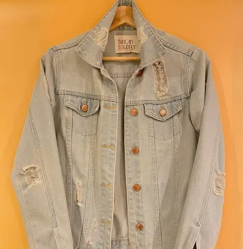 Thread & Supply Alyssa Light Wash Blue Denim Distressed Jacket Size Small