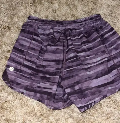 Lululemon Hotty Hots Low-Rise 4”