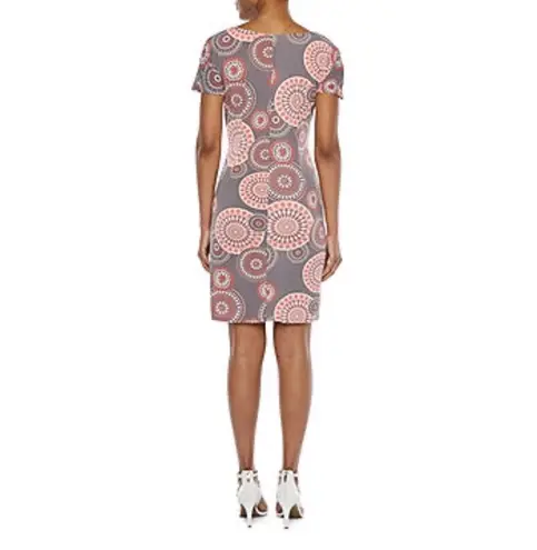 Robbie Bee Dress Size PS Wrap Style Short Sleeve Knee Length Stretch Fabric