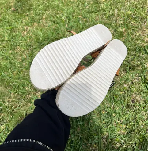 Amazon Brown Platform - Image 2