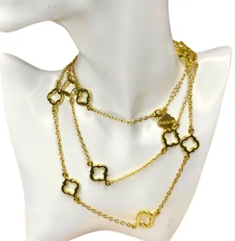FORNASH Quatrefoil Gold Tone Necklace with lobster claw clasp 42 inches long