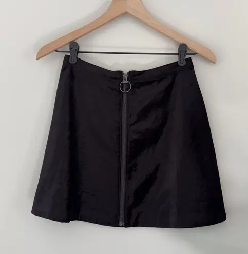 Free People  Black Velvet Circle Zipper Front Mini Skirt A-Lime Cotton Blend Zip