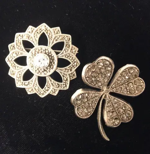 Vintage Pave Silvery Brooches Silver