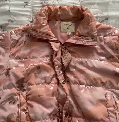 Ashley by 26 International Pink Reflective Full Zip Cropped Puffer Jacket, size S