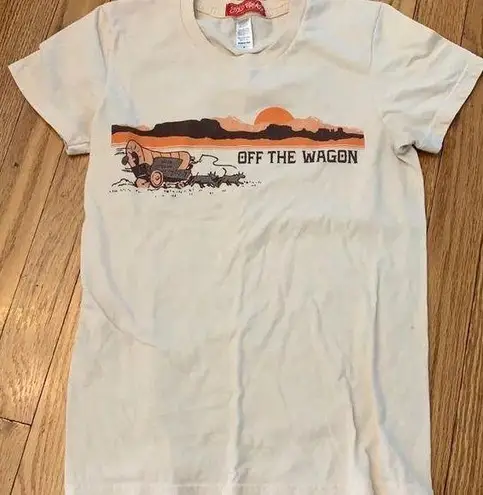 Women’s funny off the wagon beige graphic t