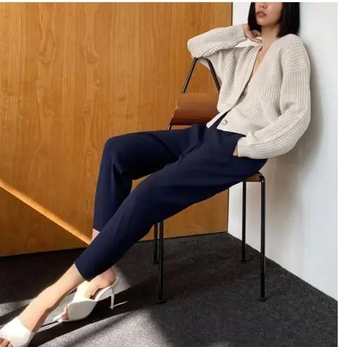 Babaton Aritzia Navy Blue Dexter Japanese Crepe Pull-On Trouser Pants XS