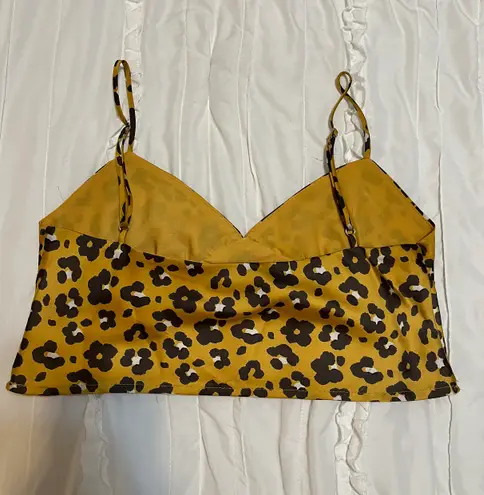 4S13NNA Cheetah Print Crop Top