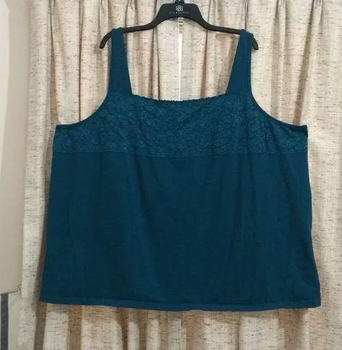 Liz & Me Lace Trim Camisole