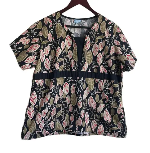 White Swan Women Scrub Top XL Foliage Print Medical Uniform Nurse Workwear Fall