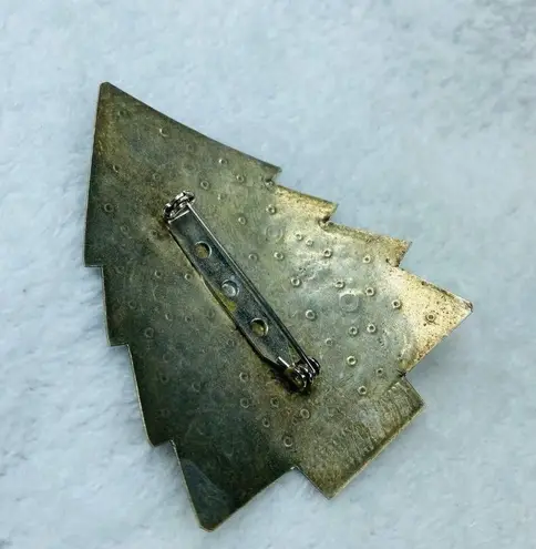 Silver Tone Christmas Holiday Tree Pin Brooch Etched Stars Geometric Designs