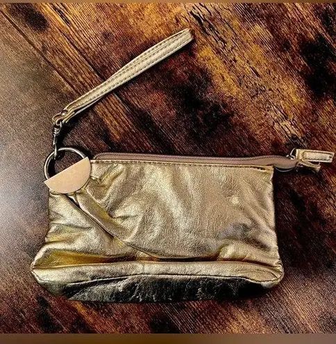 Chateau  | ladies metallic gold wristlet.