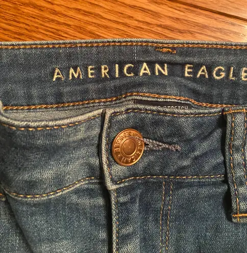 American Eagle  jeans 